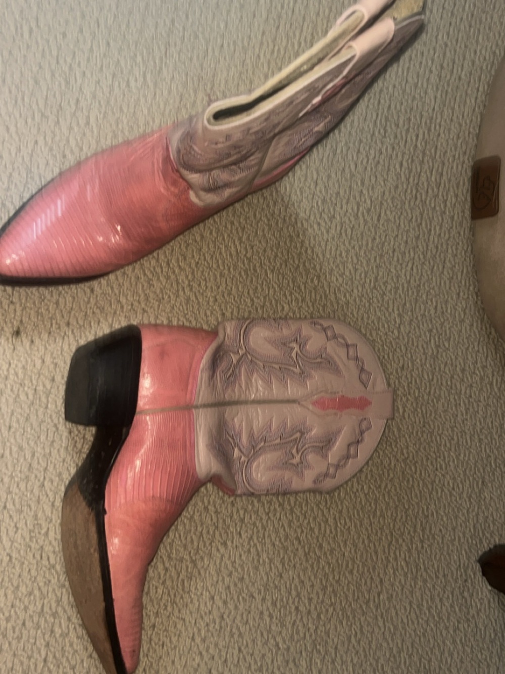 vintage Dan Post Pink Lizard Leather Cowboy/Cowgirl Boots. - Picture 2 of 2